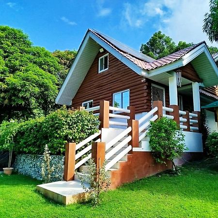Rea'S Bamboo Resort Gabaldon Exterior photo
