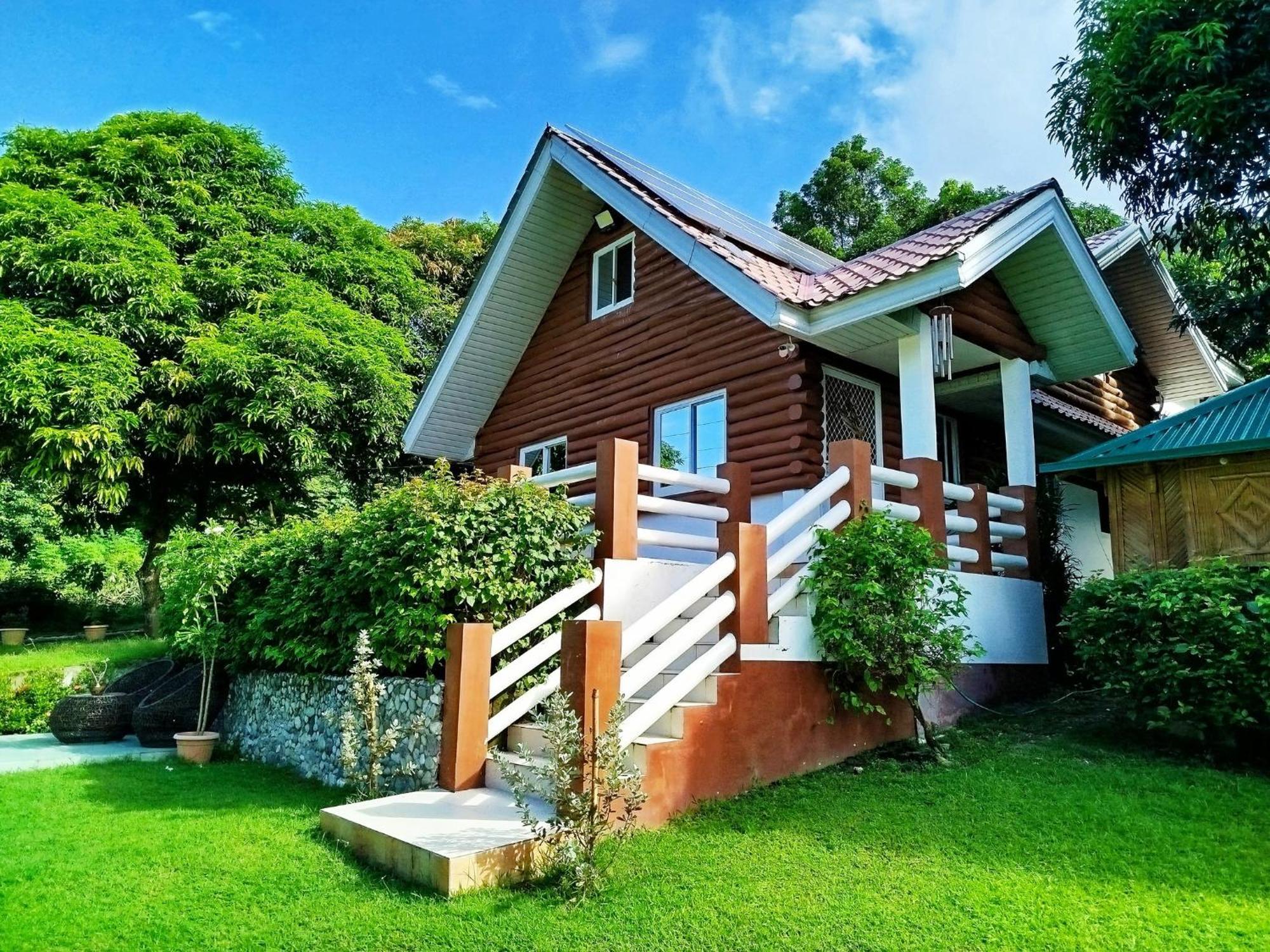 Rea'S Bamboo Resort Gabaldon Exterior photo